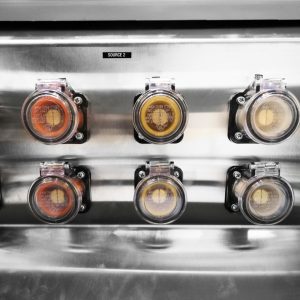 3 Pole Quick Connects L1, L2, N, G or L1, L2, L3, G (Based on Voltage)